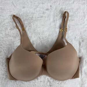 Victoria's Secret Incredible Bra Beige Nude Smooth Cup Padded No Wire 32C 32‎ C